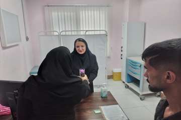 آیین تقدیر از پزشکان کلینیک شهدای سلامت - 1404/06/01